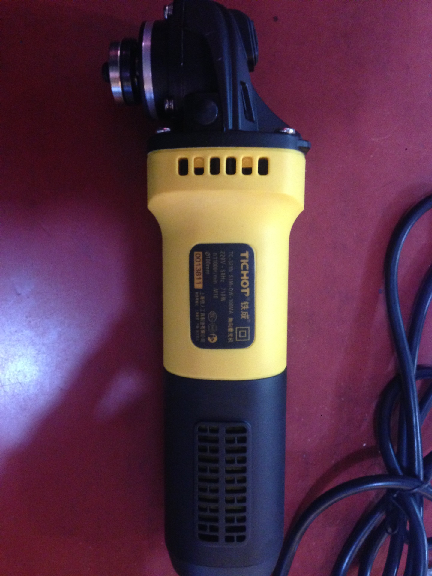 【上海铁成tc321n小手柄710w角磨机】上海铁成tc321n小手柄710w角磨机