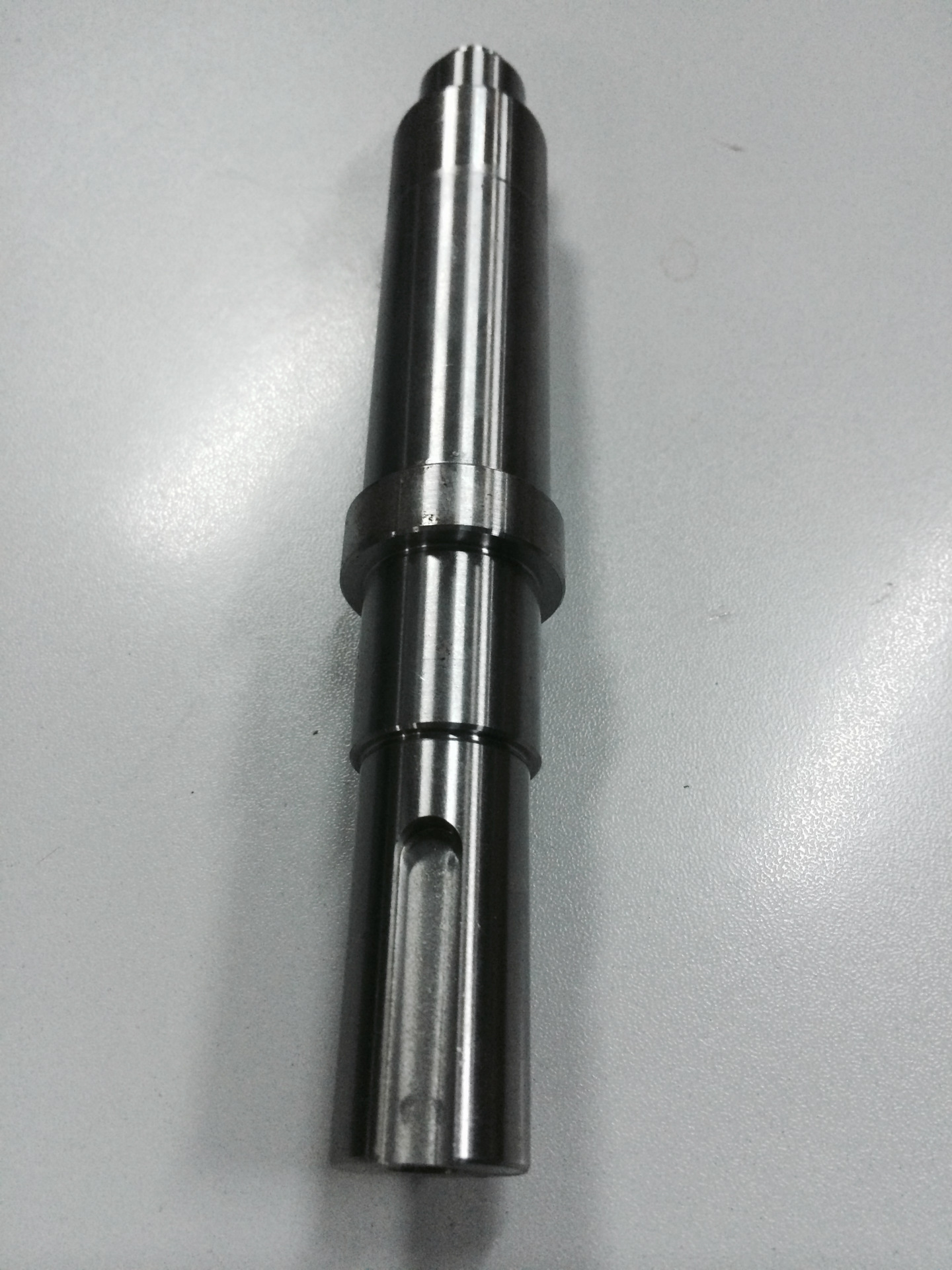 供应各种类型的电机轴心