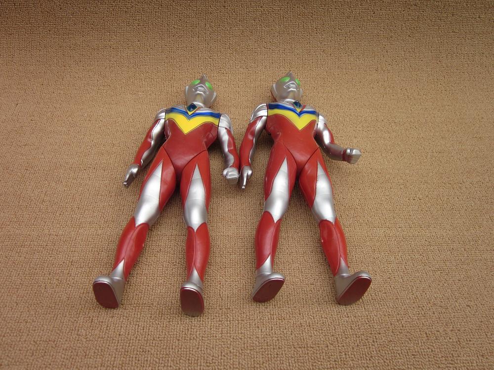 批发大号迪迦奥特曼34cm 电动发光发声超人玩具儿童动漫玩具模型