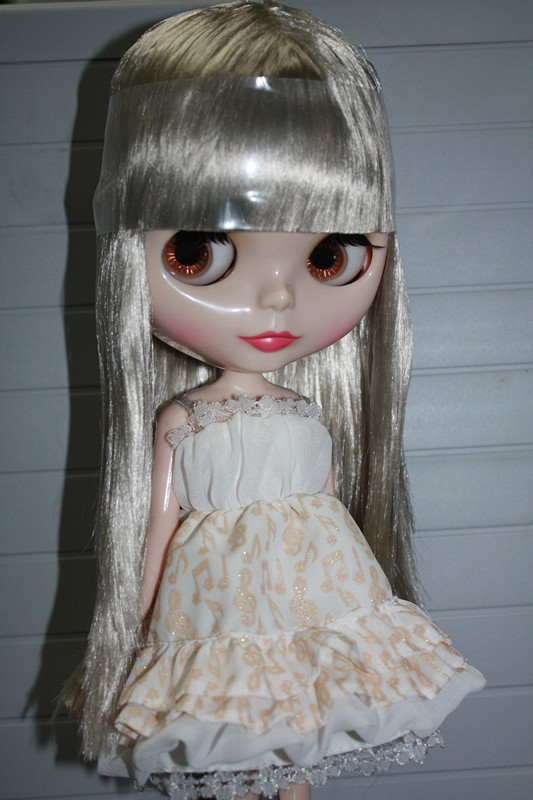 blythe小布娃娃/b女/大头妹 银色发 白肌裸娃 适合改娃