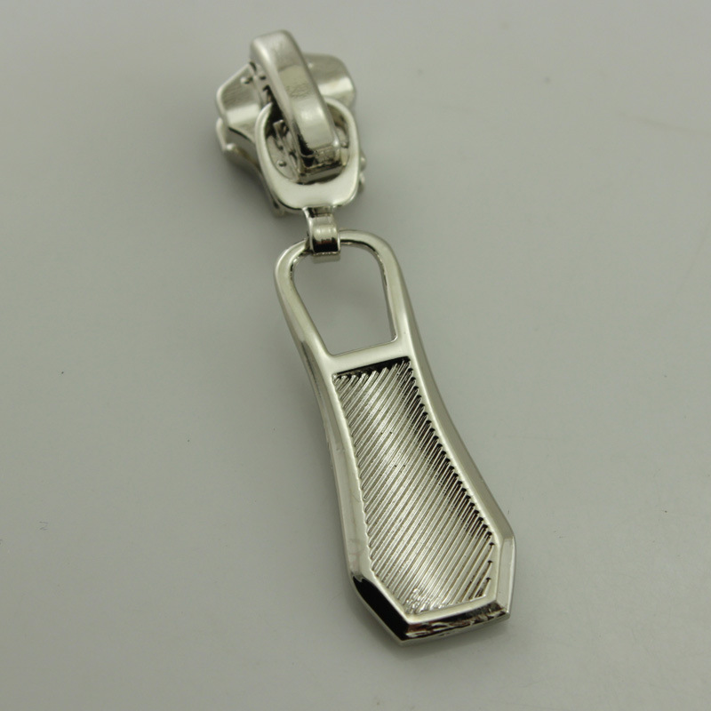 【箱包拉链头】金属拉链头 长牌拉头 尼龙10号头