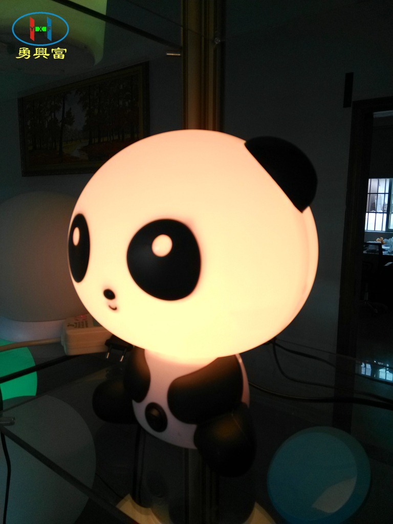 新奇特产品 功夫熊猫台灯 熊猫小夜灯 卡通节能台灯 卧室床头灯