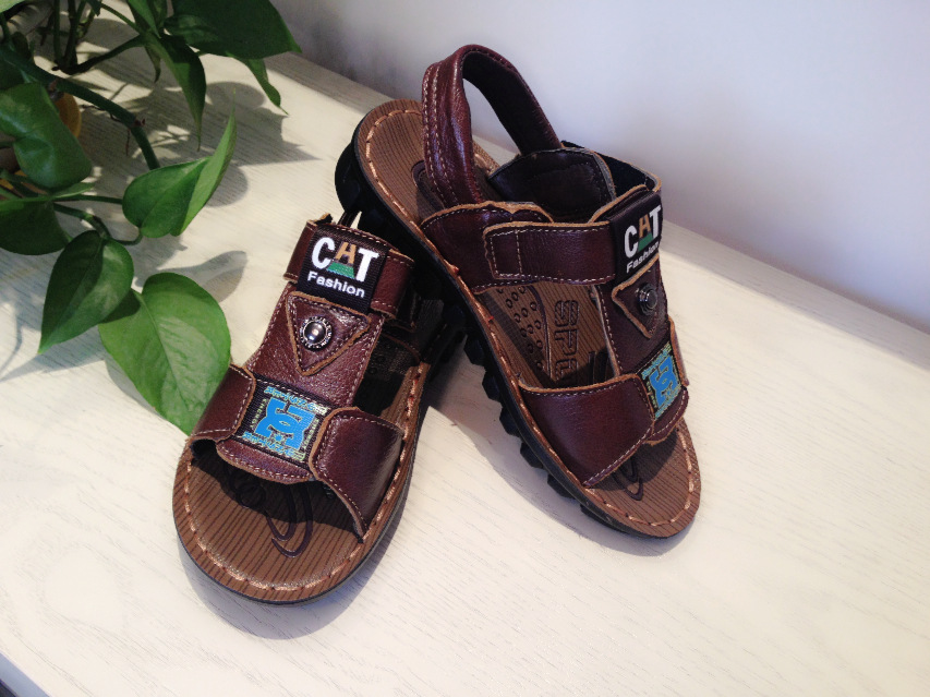 撞色系真皮童凉鞋 小二郎品牌时尚防滑拼接男童牛皮凉鞋-童鞋