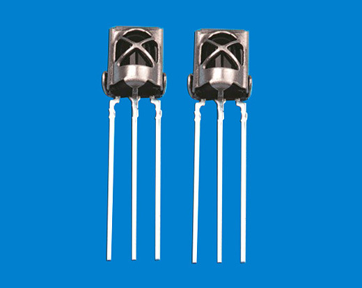 从机顶盒里另接出红外接收头,在另一个房间摇控,红外接收头可以用哪种