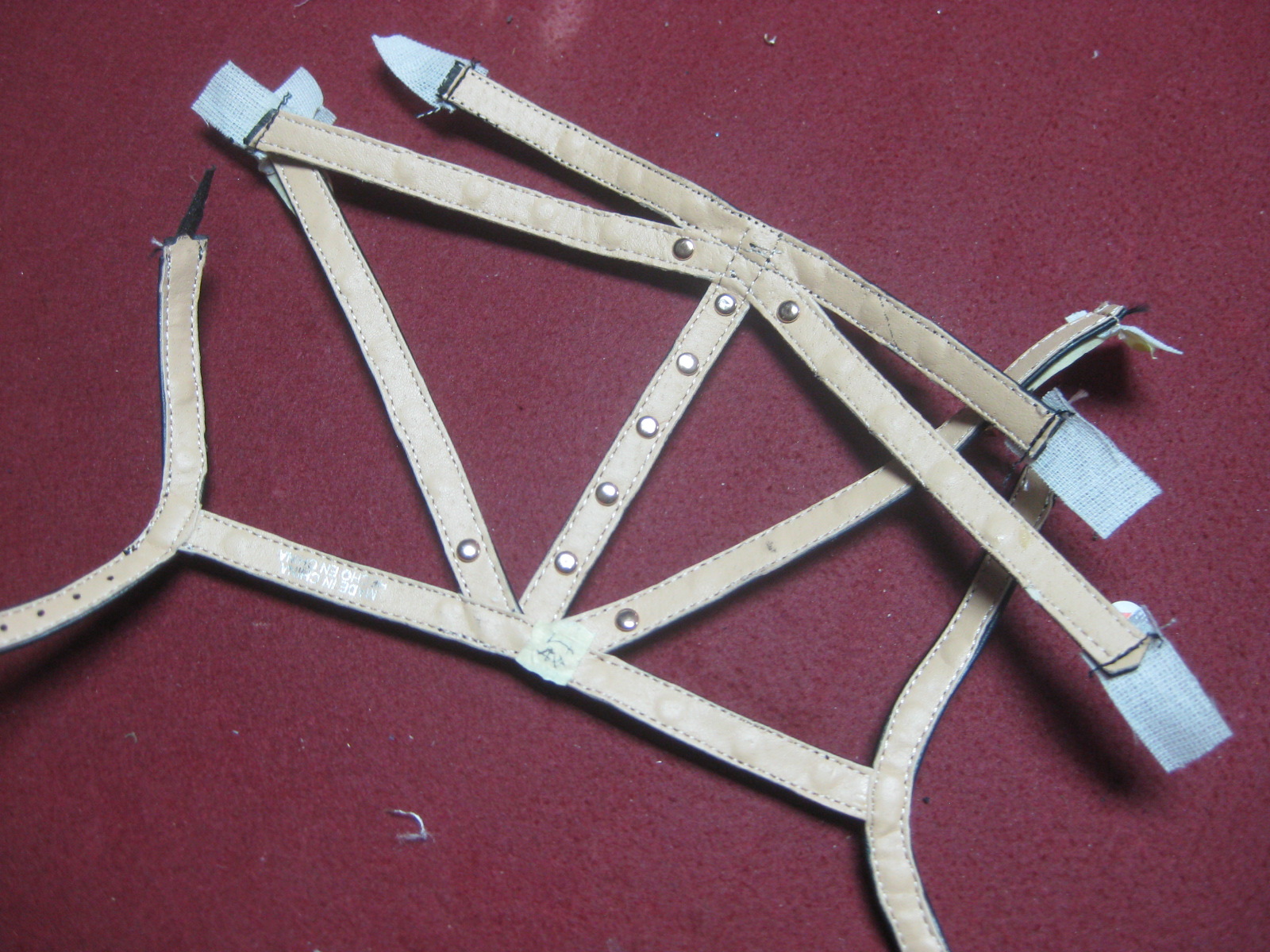 鞋样 鞋面 鞋花 鞋面打扣打钉 (缝钻 打钉 打扣 烫钻 镭射)图片_13