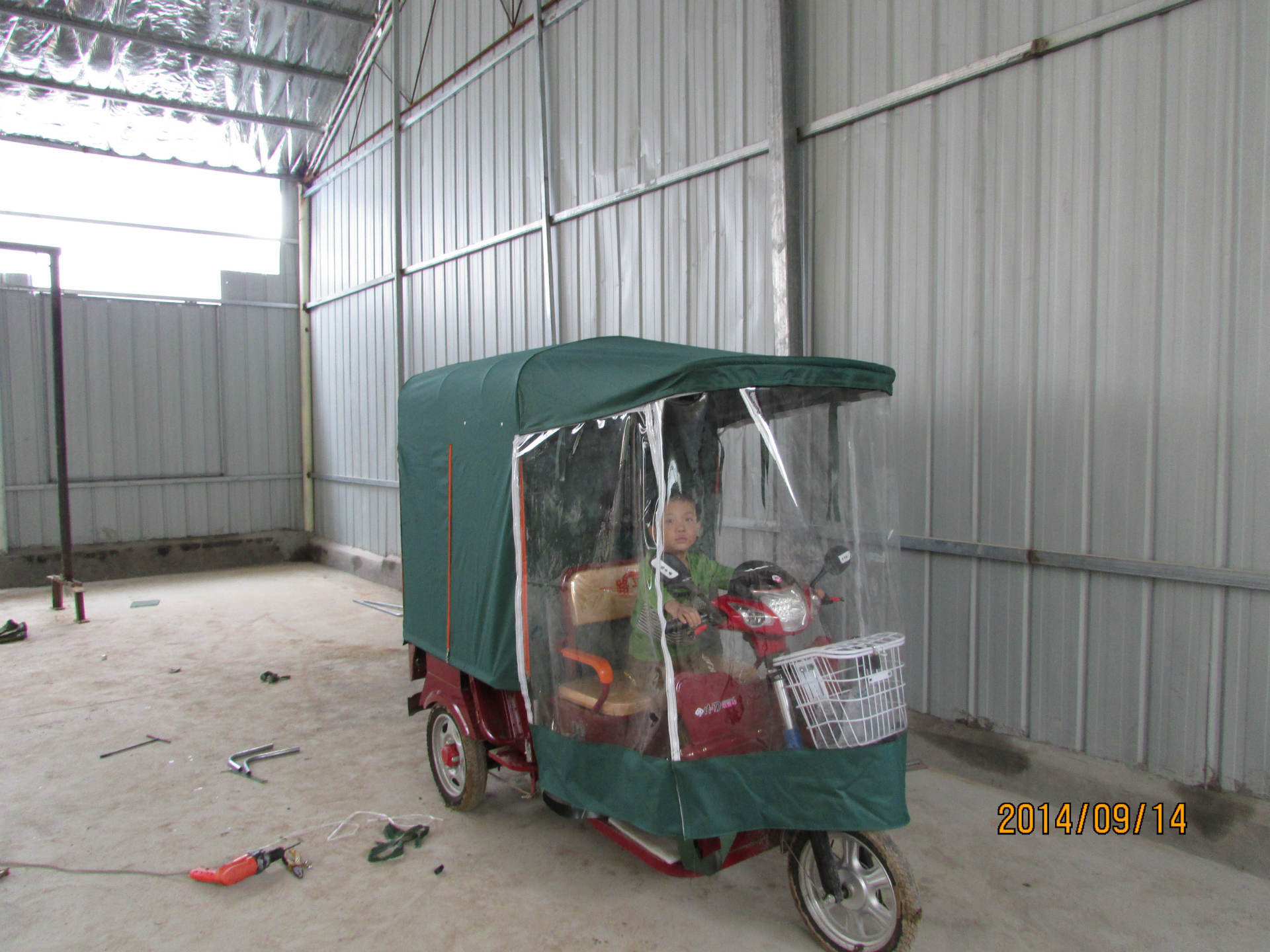 三輪車車篷 電動三輪車車棚 三輪電動車車篷 全封閉三輪車車蓬圖片_3