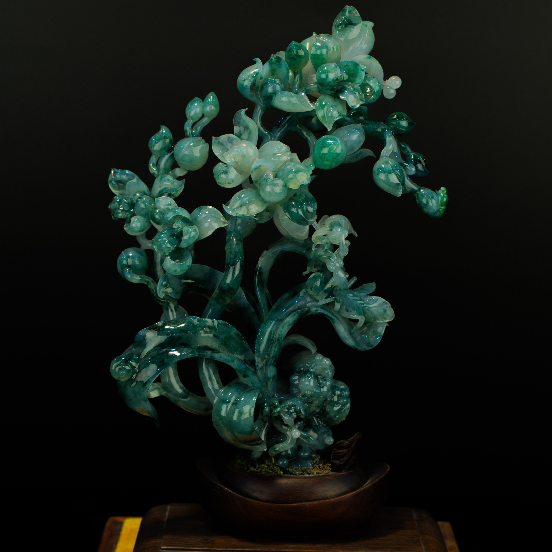 缅甸玉天然翡翠a货 老料糯种花鸟翡翠摆件 兰花 可出证书