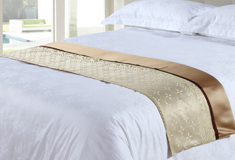 厂家直销批发床尾巾床上用品高档酒店宾馆用的床尾巾床旗床尾垫