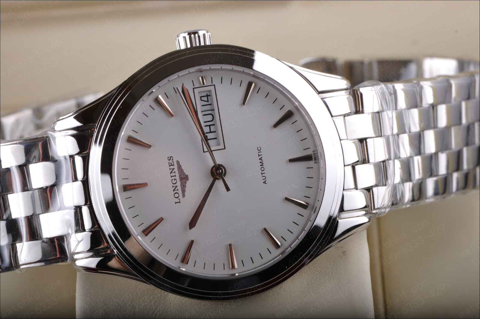 军旗系列 l4.799.4.12.6 瑞士eta2824机械男表欣赏【简洁优雅】