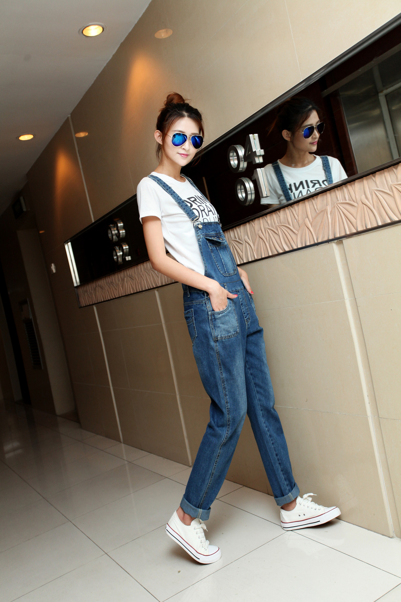 2014新款秋装韩版背带牛仔裤女宽松潮吊带裤连体长裤批发y1189