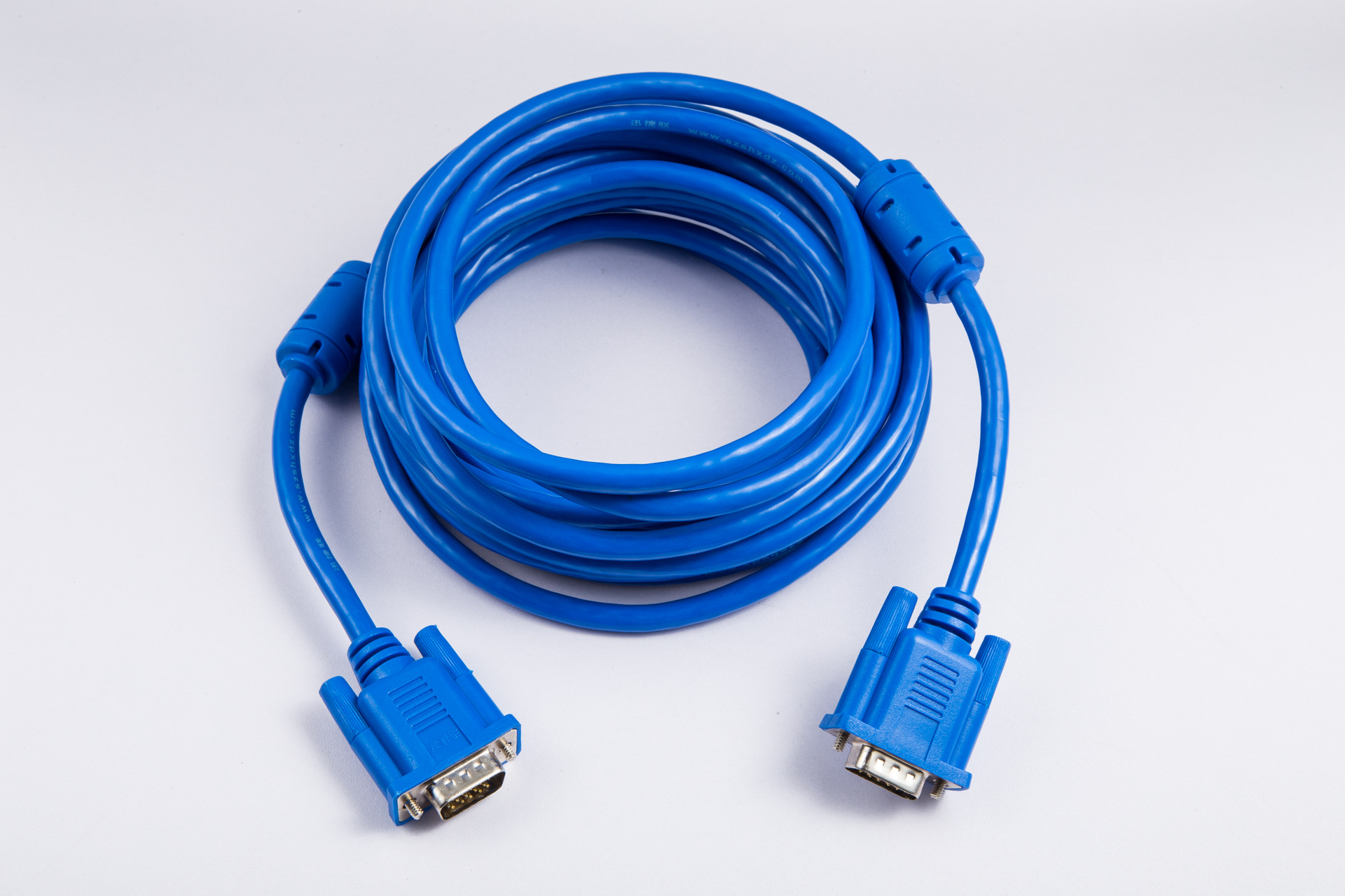 迅捷联 vga线 3 4电脑电视线 显示器视频线 双磁环连接线 3米