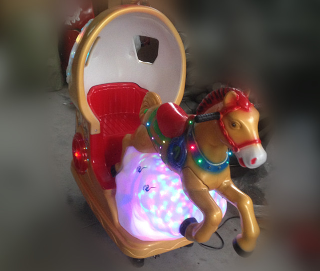 2014新款带棚白云飞马摇摇车双人白云飞马摇摆机白马后座带篷带棚