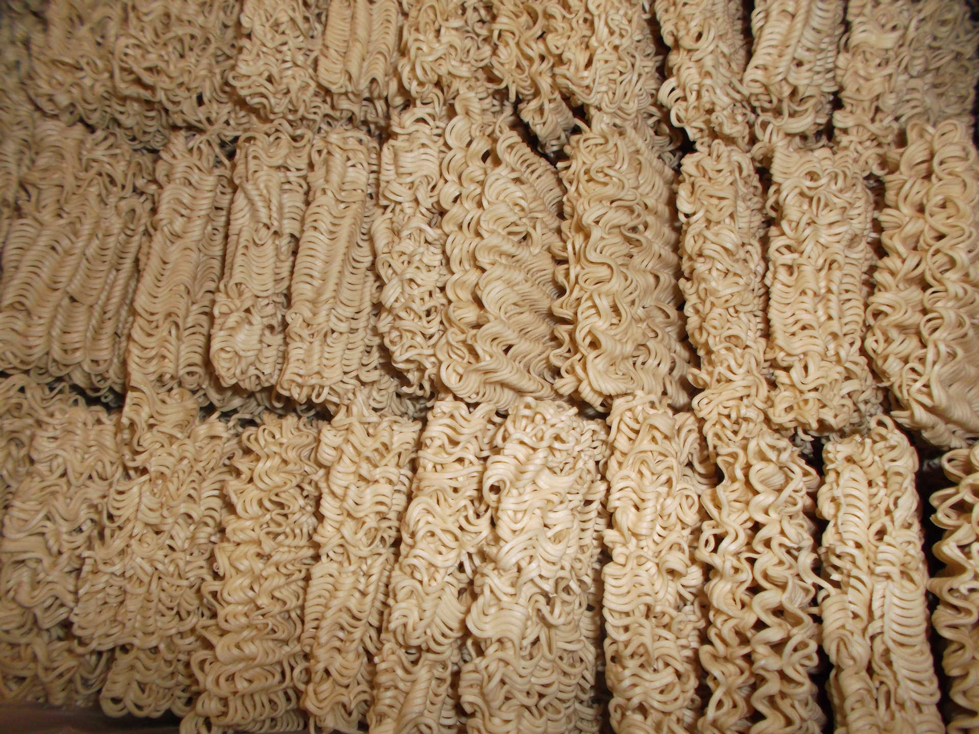 厂家直销麻辣烫火锅咋u那样散装非油炸厦门大拉面