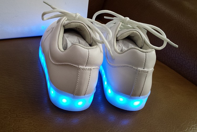 2014最新款simulation夜光球鞋发光鞋usb充电灯光鞋情侣男女led鞋图片
