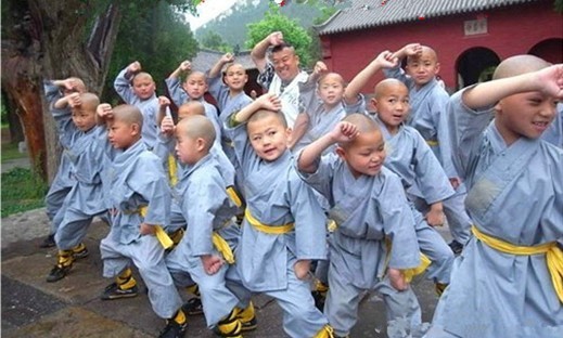 小和尚衣服装小和尚演出服少林武僧团体表演服装儿童演出服和尚服