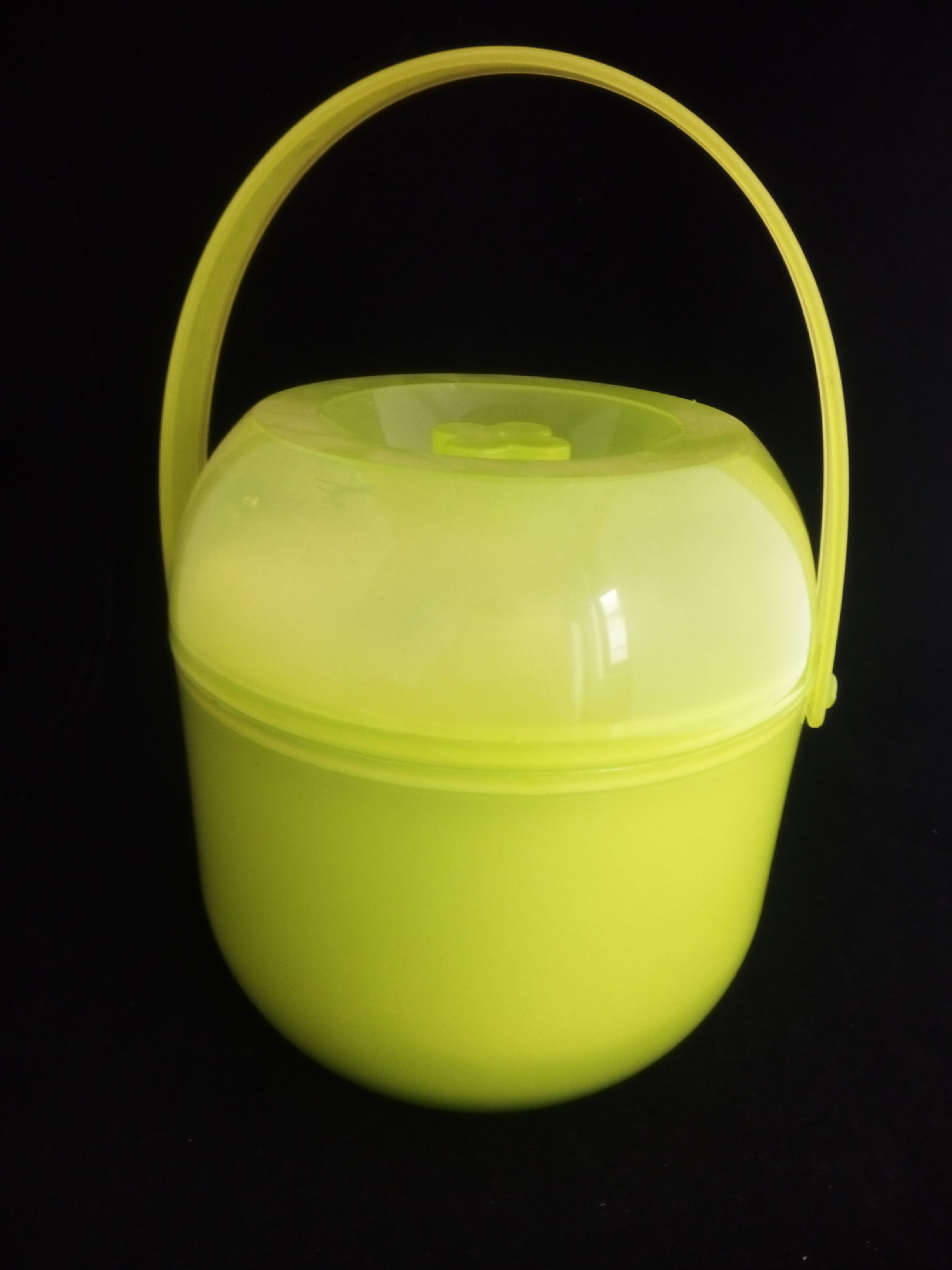 可爱简约塑料冰桶煮蛋器