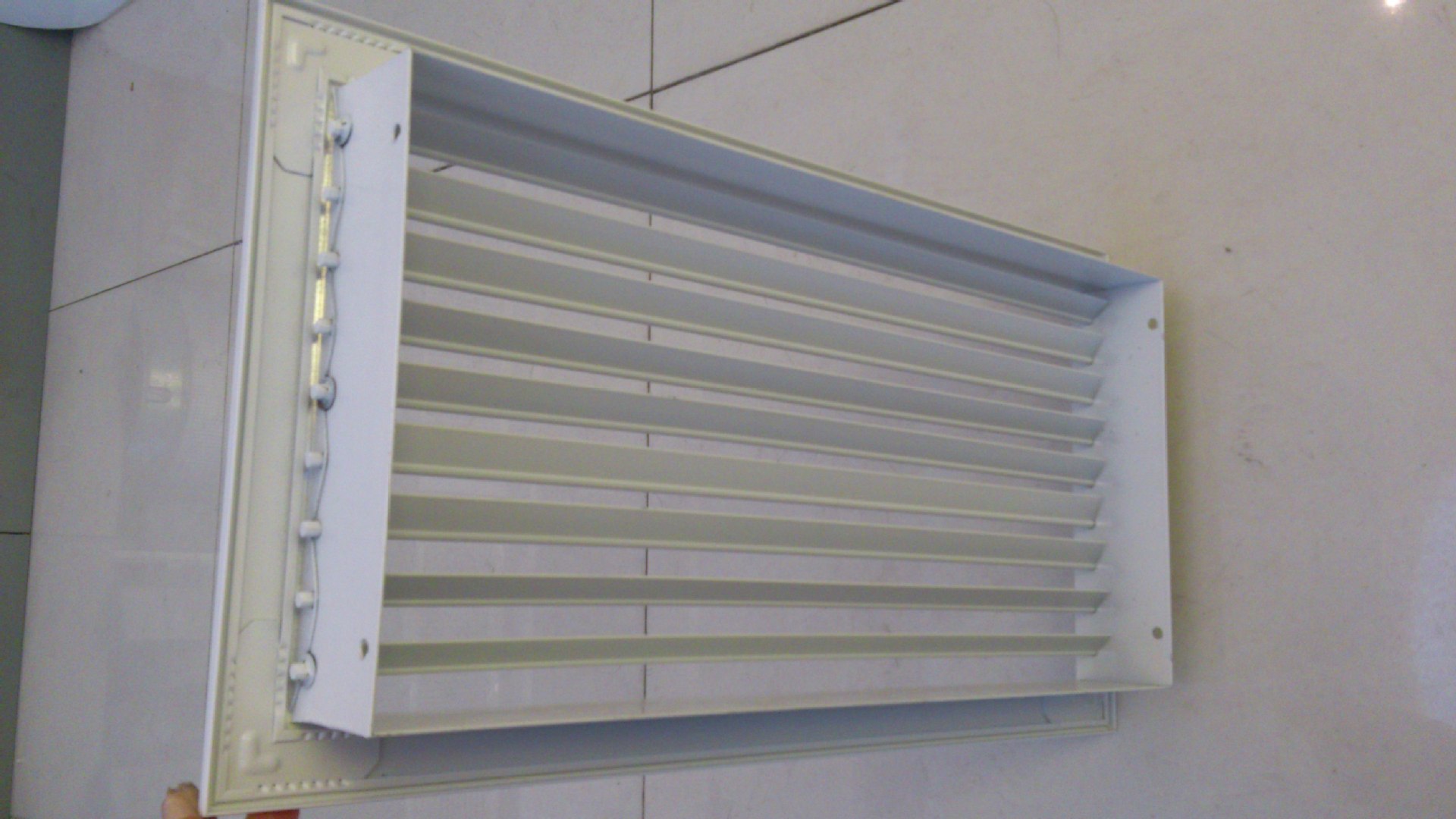 优质铝合金单层可调百叶送风口----肇庆高迪空调设备有限公司
