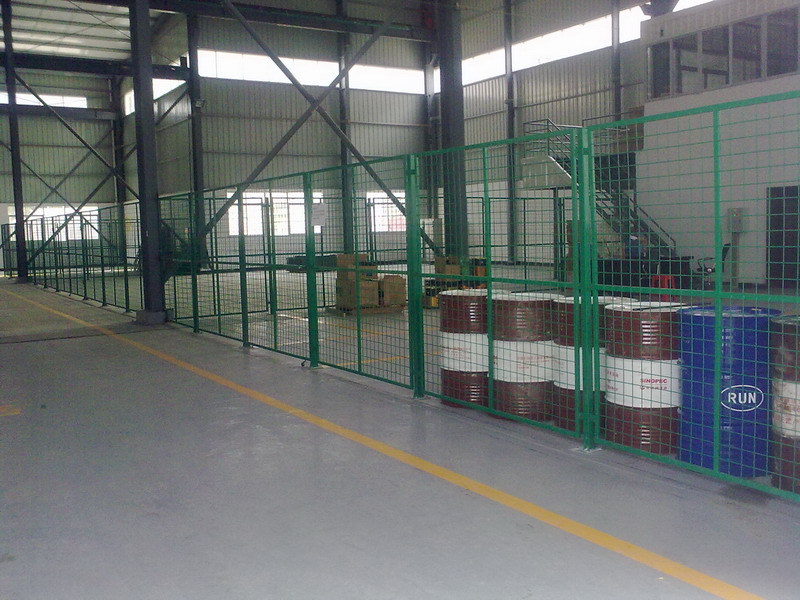 double gate 仓库双开网门青岛车间隔断工厂防护围网洁净厂房分区