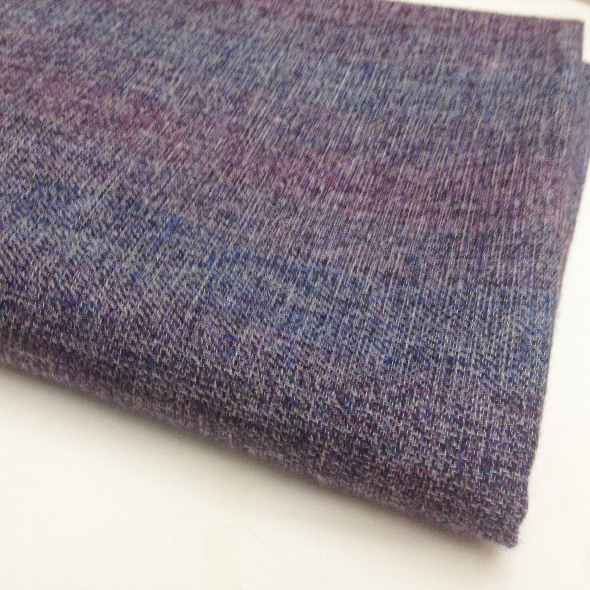 秋冬时装格绒面料 棉毛混纺 西装 衬衫面料 高档价格