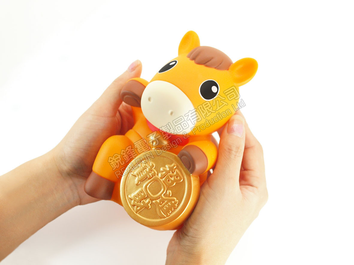 现货销售 马年招财马储币罐 创意时尚存钱罐v-3010