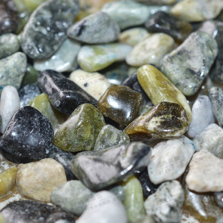 1公斤天然彩色抛光石头 不规则形状玉石 鱼缸地台水族造景装饰