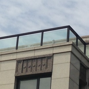 宁波阳台护栏 玻璃护栏 透明设计 采光好,美观大方 推拉护栏