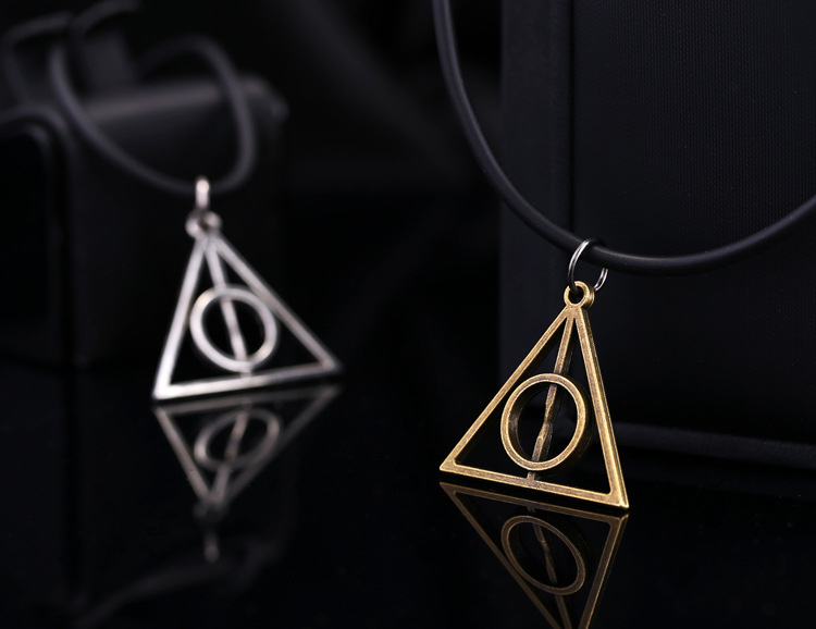 欧美影视 哈利波特 卢娜.洛夫古德中间复活石 死亡圣器吊坠项链