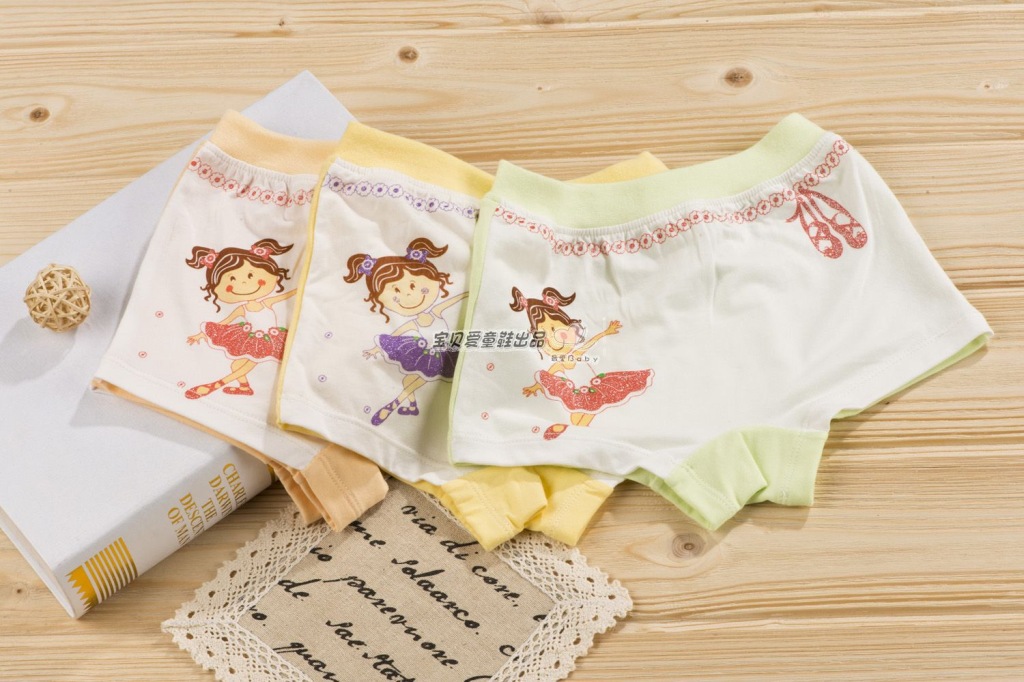 正品叮威狗739芭蕾女童莱卡竹纤维贴身三角内裤女童内裤批发