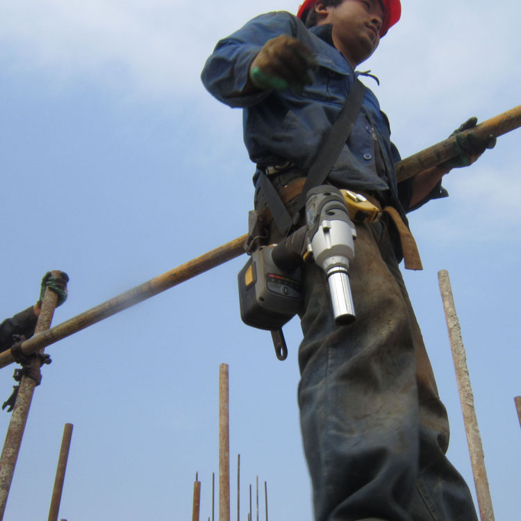 台湾德克斯18v锂电充电式扳手搭架钻充电扳手电动扳手4.0ha