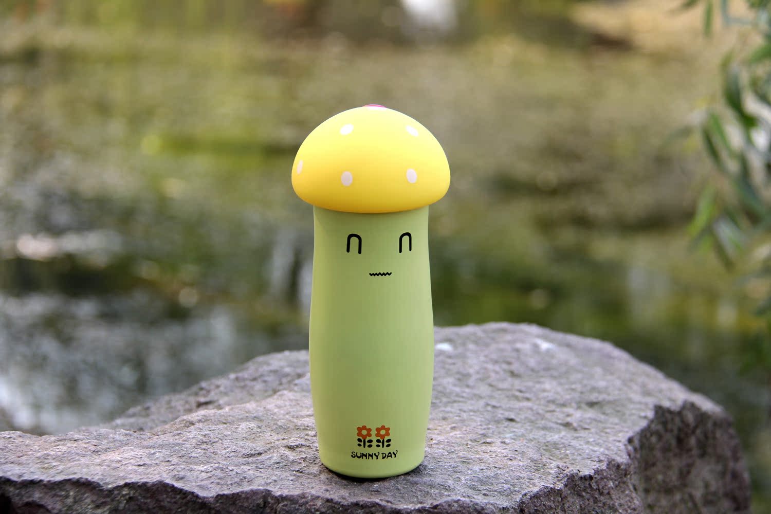 批发卡通磨砂创意蘑菇保温杯 女士儿童真空不锈钢保温杯