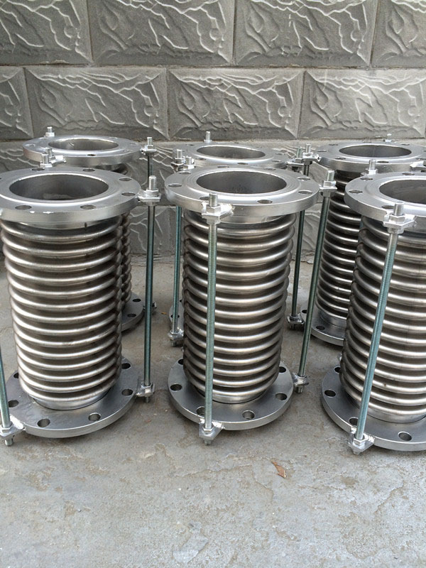 【波纹补偿器 衬四氟波纹补偿器 沟槽式波纹补偿器 波纹伸缩器比拼】