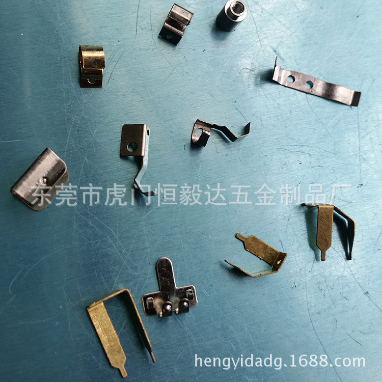 五金配件定制：工业之魂的艺术再造