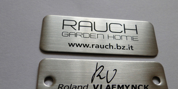 厂家供应【蚀刻金属标牌】不锈钢家私铭板 腐蚀铭牌家具门业logo