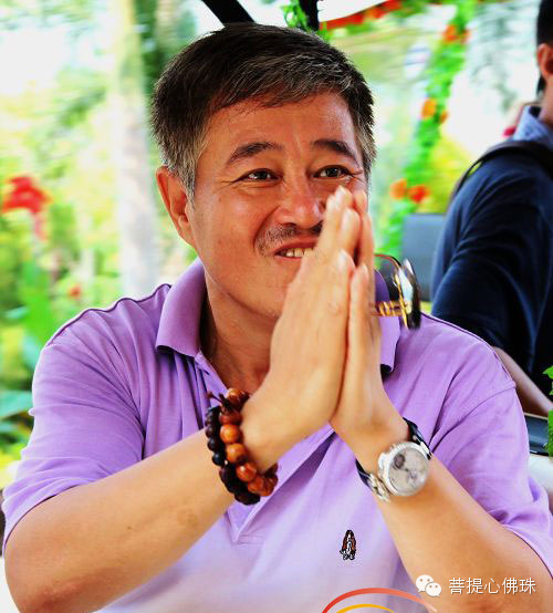 明星如何佩戴佛珠?