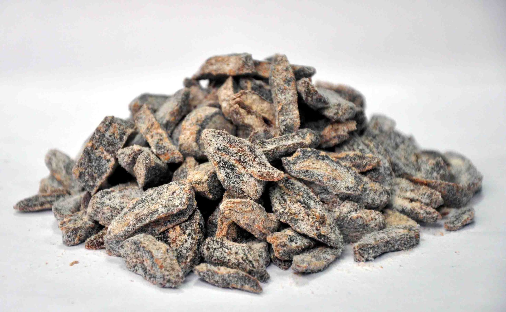 厂家直销 广东果脯蜜饯 散装盐津槟榔条凉果 优质从优