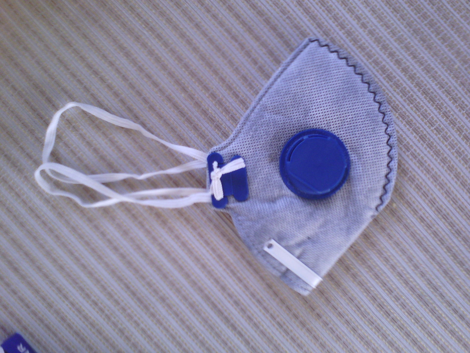 厂家销售 三层折叠口罩 佳美立体口罩