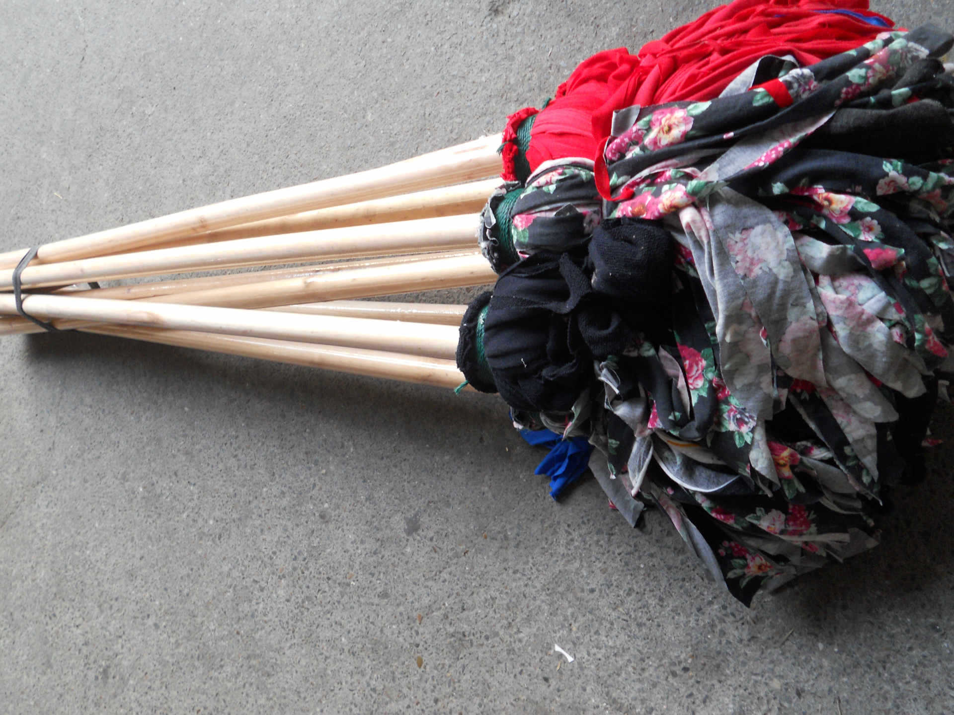 【厂家直销,批发零售棉布木棍普通拖把,经济实惠】厂家直销,批发零售