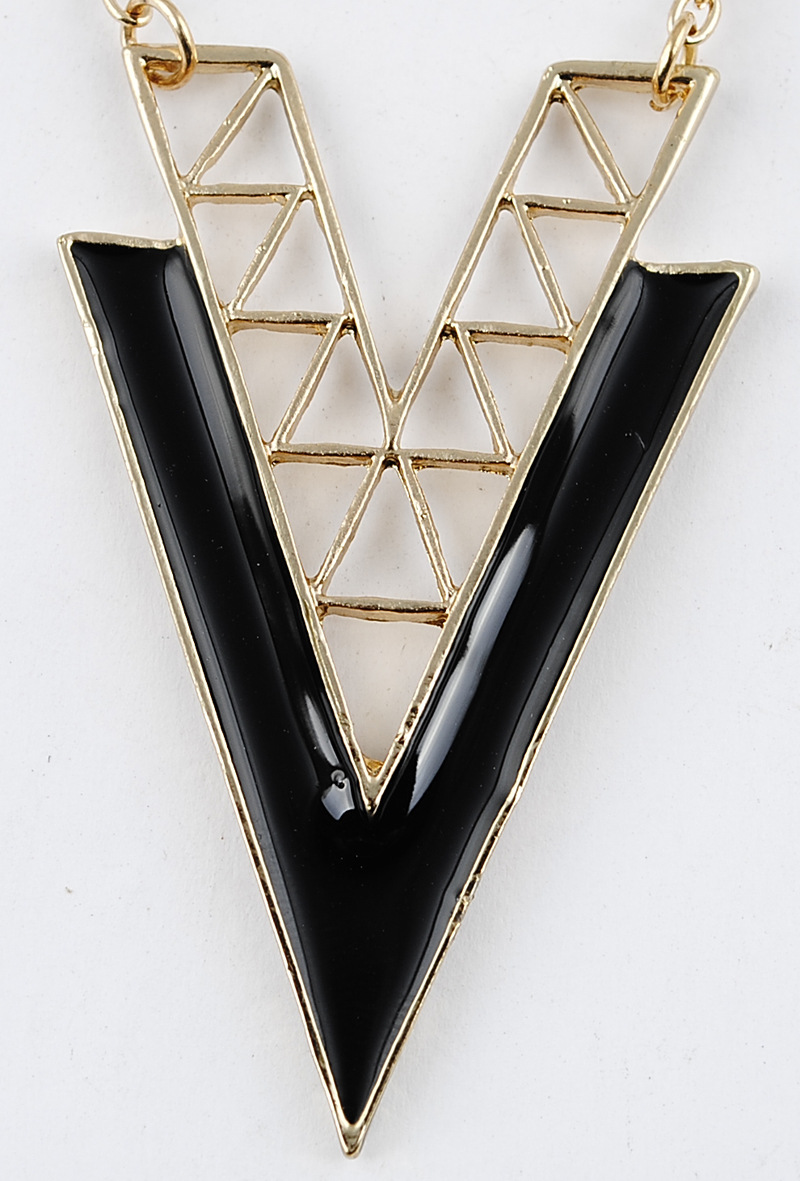 小额批发 供应流行时尚 韩版镂空三角形吊坠