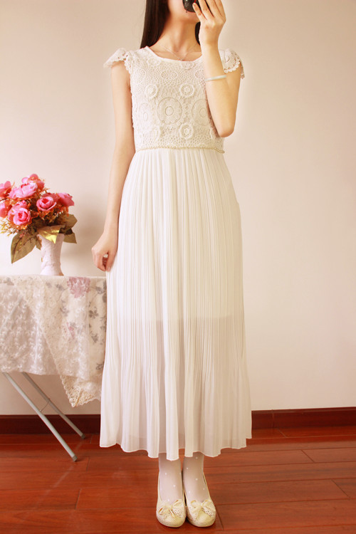 2014夏季新款白色蕾丝花朵雪纺拼接气质百褶连衣裙波西米亚长裙子