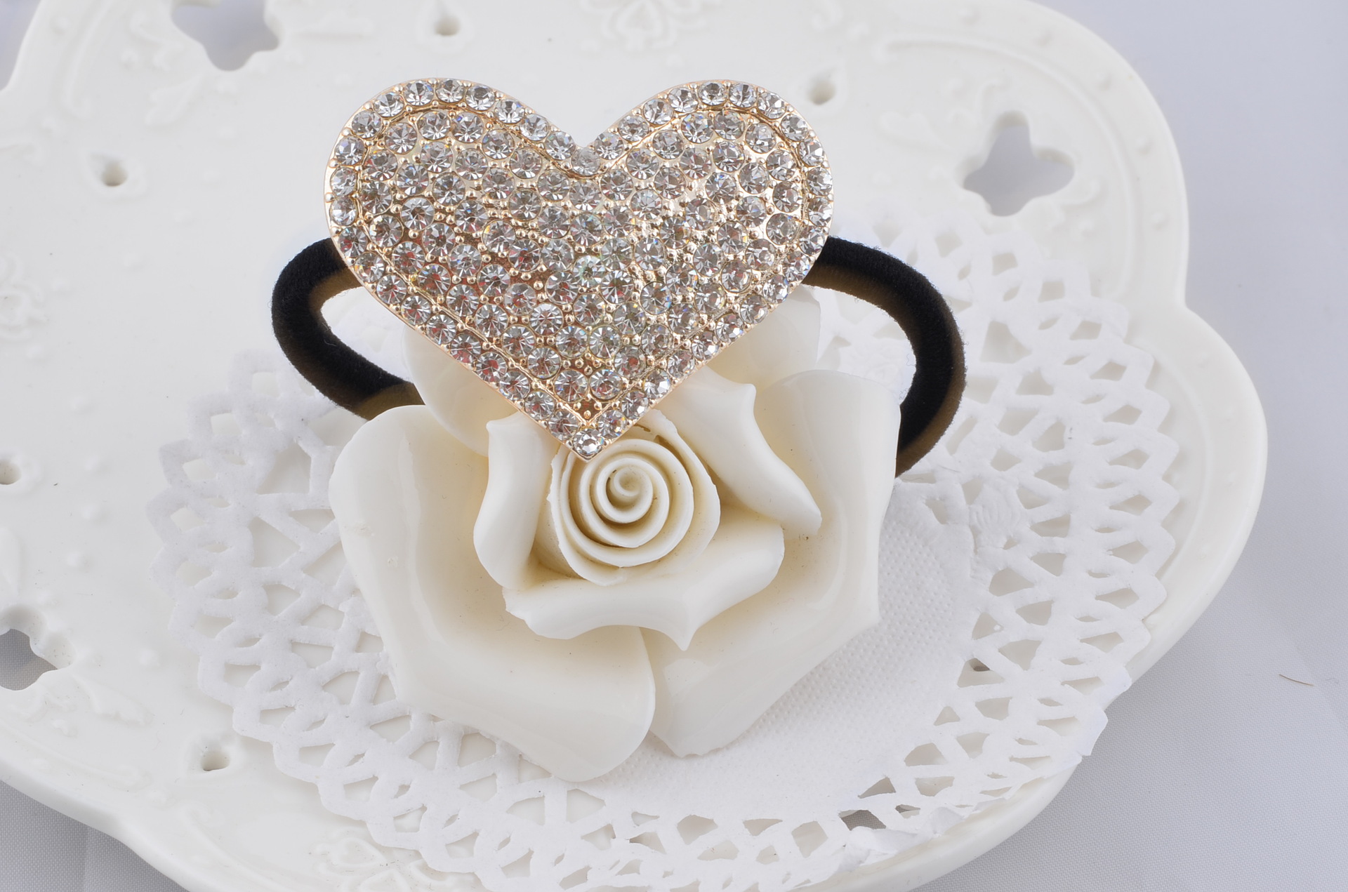 义乌小商品饰品 韩版发饰 满白钻爱心形发圈发绳 黑色皮筋批发