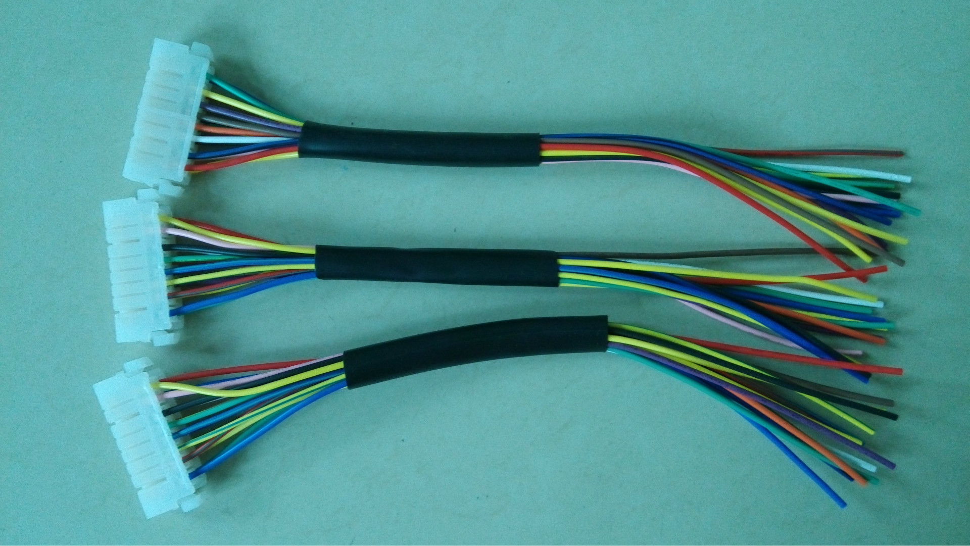 汽车线束连接器,小线束总成图片_4