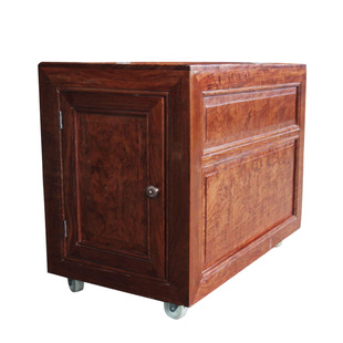 一门两柜柜子脚