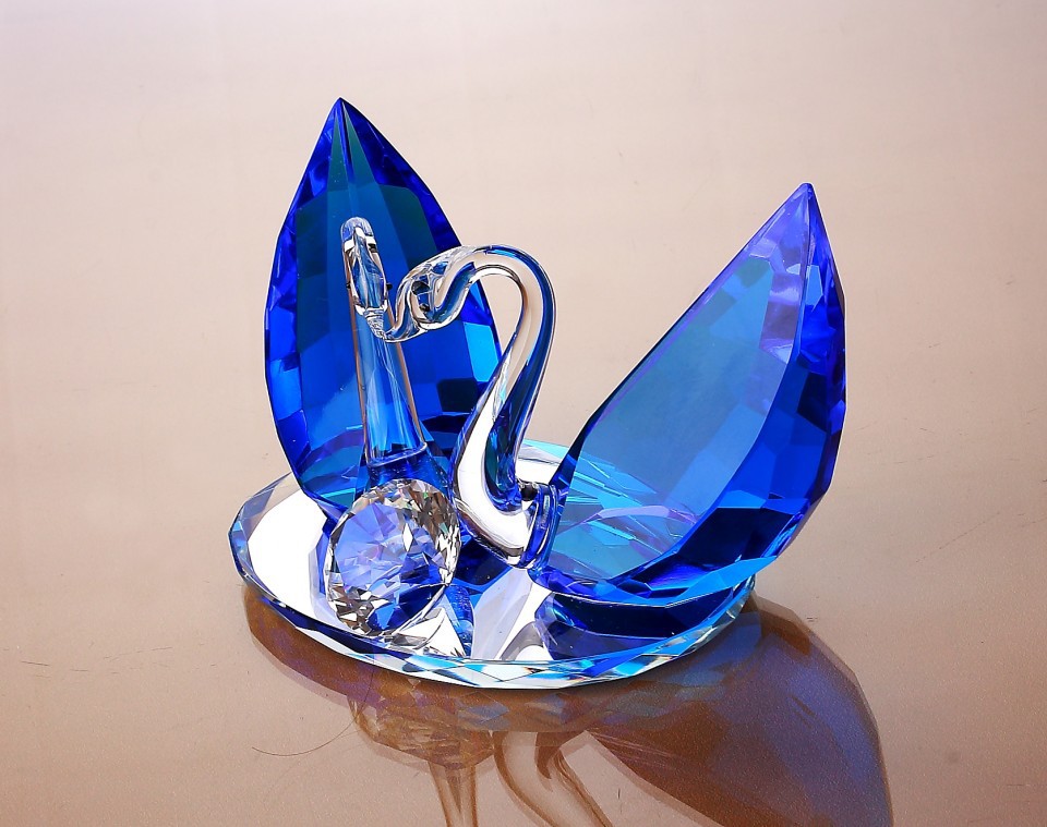 【浦江水晶厂家】供应水晶情侣礼品 彩色水晶天鹅现货批发促销