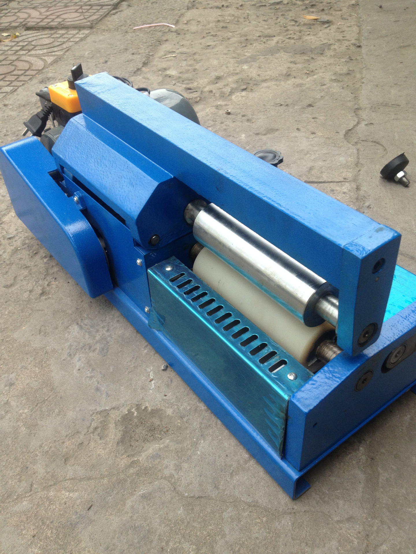 过胶机,上胶机,中底上胶机,水胶机,202中底上胶机 白胶机