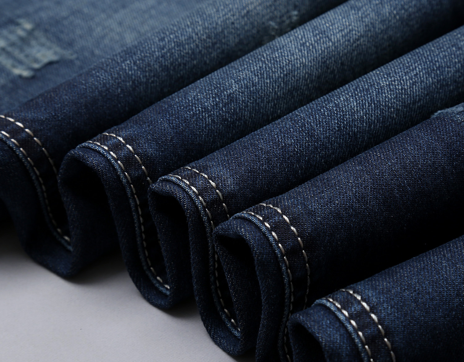 新款秋冬帅气韩版休闲时尚百搭个性 花内衬男士直筒牛仔长裤码全