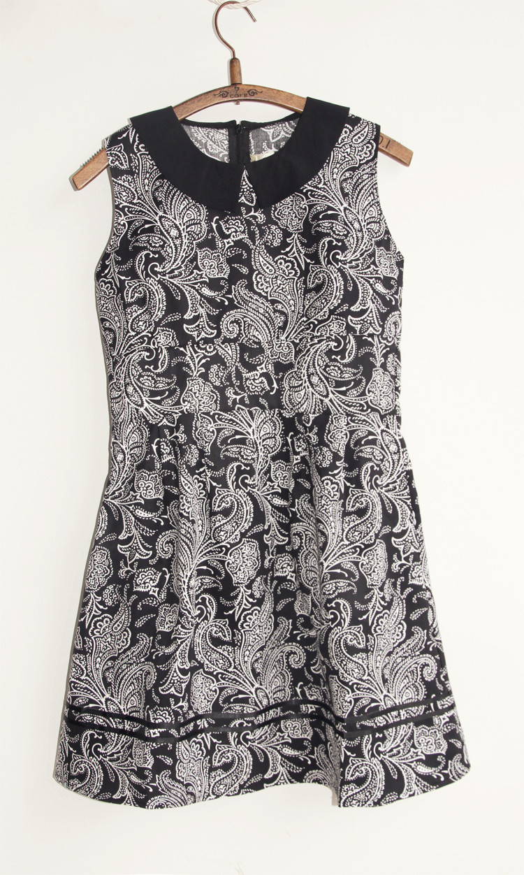 夏末秋初新款 复古黑白花纹 超赞版型 高腰背心裙 连衣裙 w0035