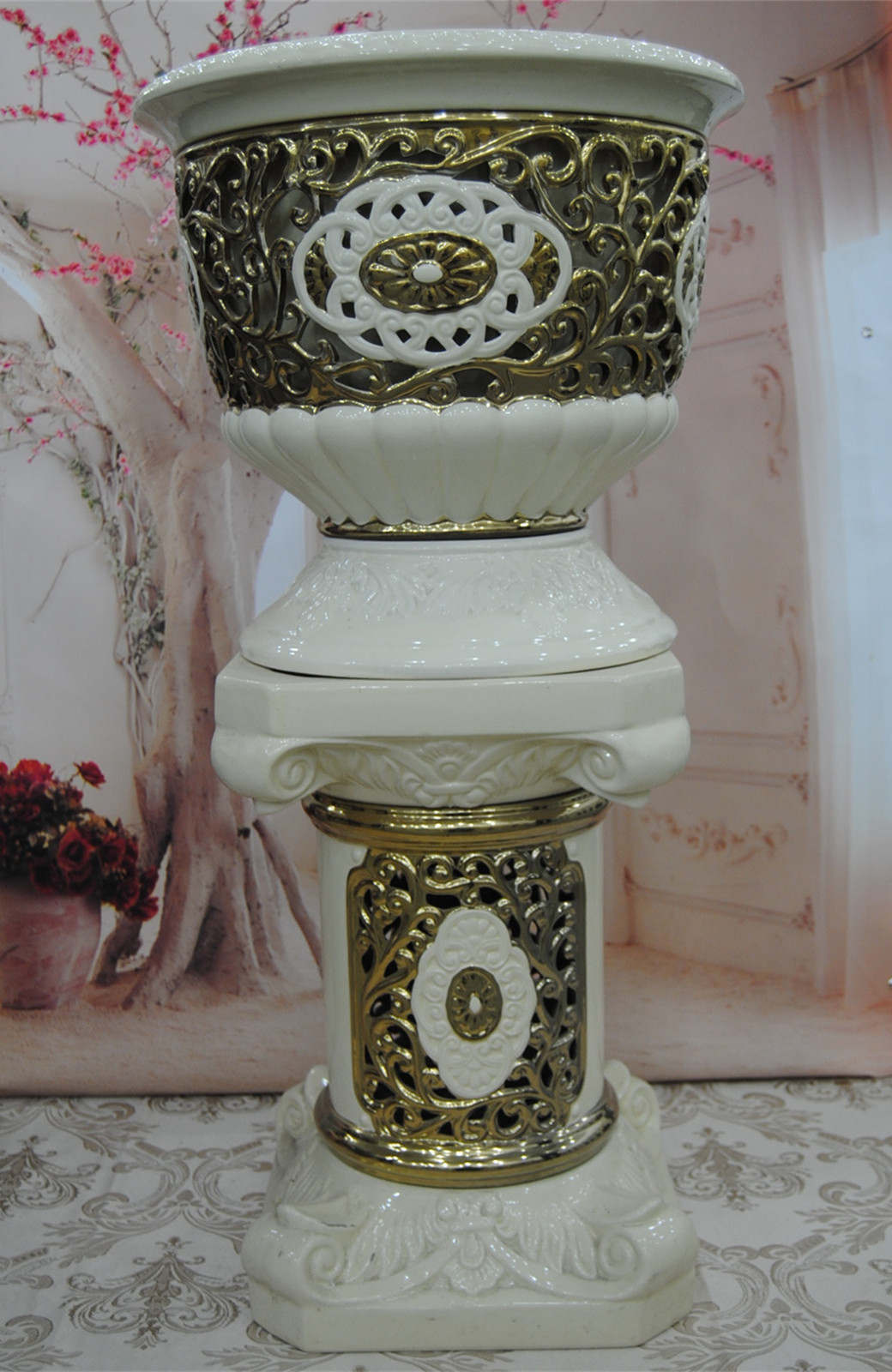 欧式 奢华陶瓷罗马柱 家居工艺品 创意 白釉手彩摆饰品 厂家直销