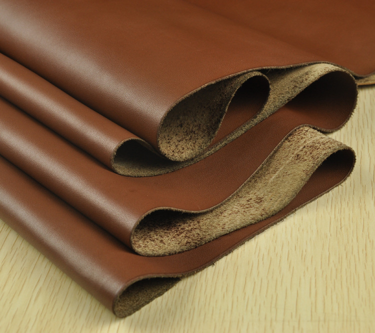 厂家直销天使头层棕色粒面牛皮皮料批发 软面皮具鞋用真皮皮革