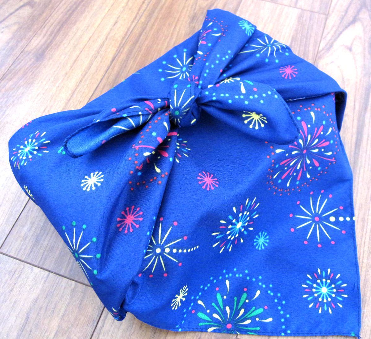 工厂定制生产 皱布蚂蚁布包裹巾 卡通风吕敷furoshiki 便当布
