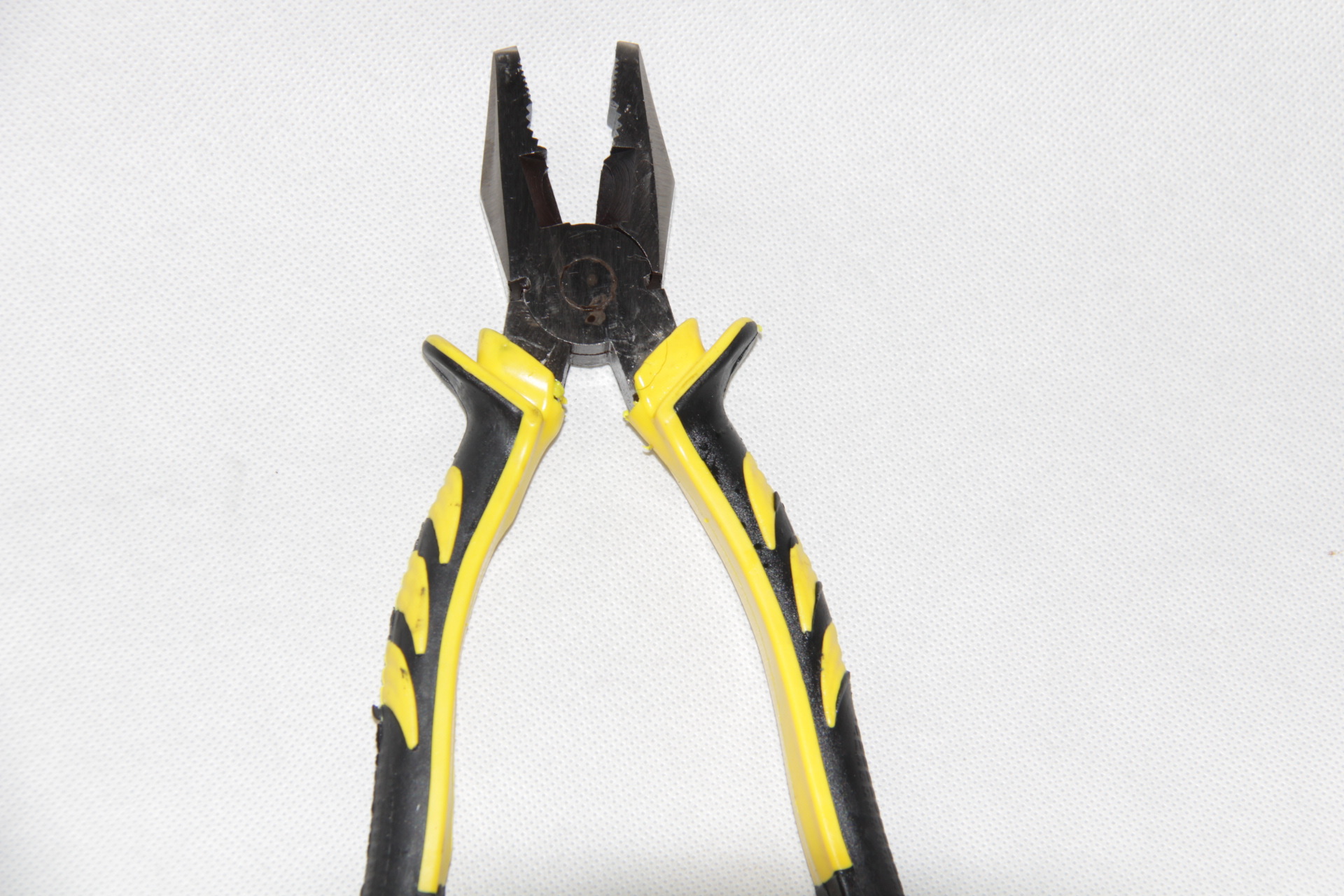 钢丝断线钳子 老虎钳 地摊五金店货源 9.9元店10元店货源批发